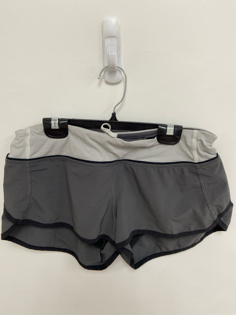 Lululemon Size 6 Gray White/Black Trimmed Athletic Shorts
