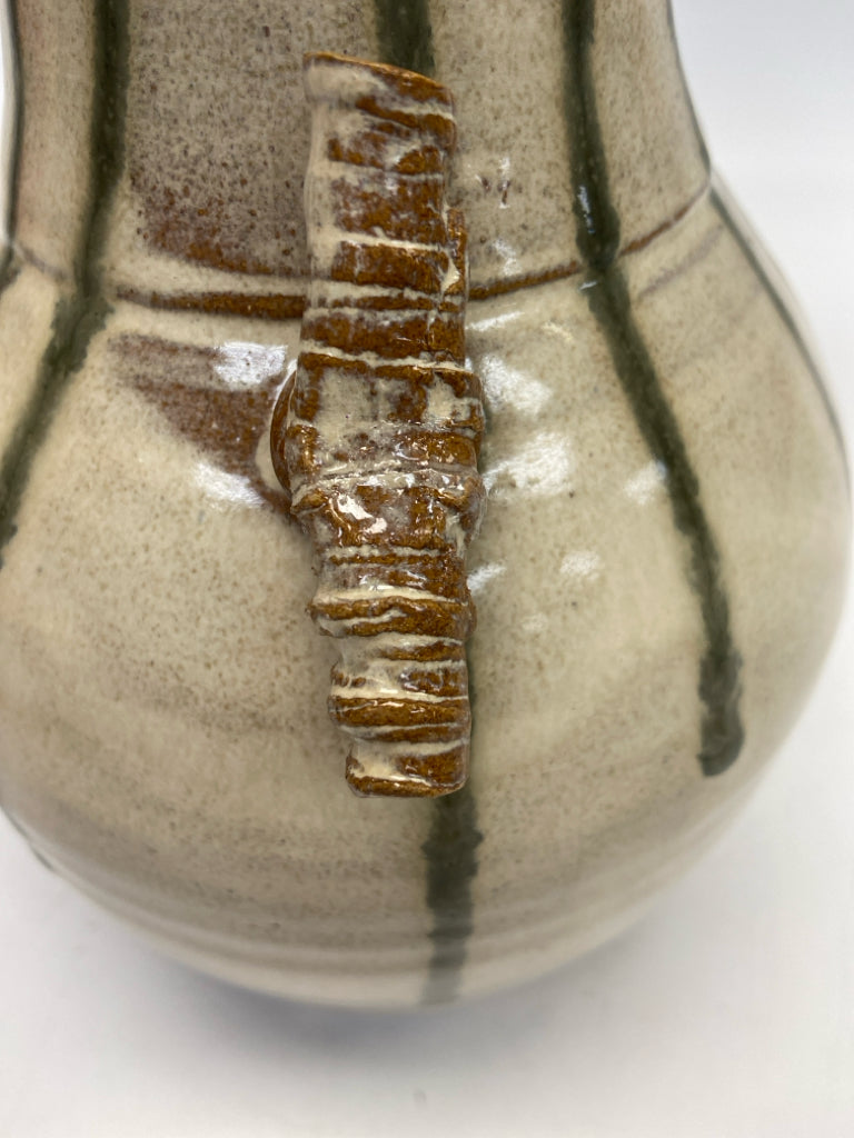 Seagrove Cream Green Drip glaze Pottery Vase