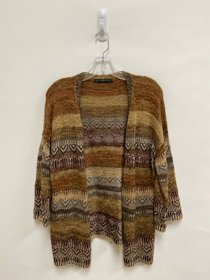 Peruvian Conn. Size M Brown/Cream Gray Southwestern Drape Ladies Sweater