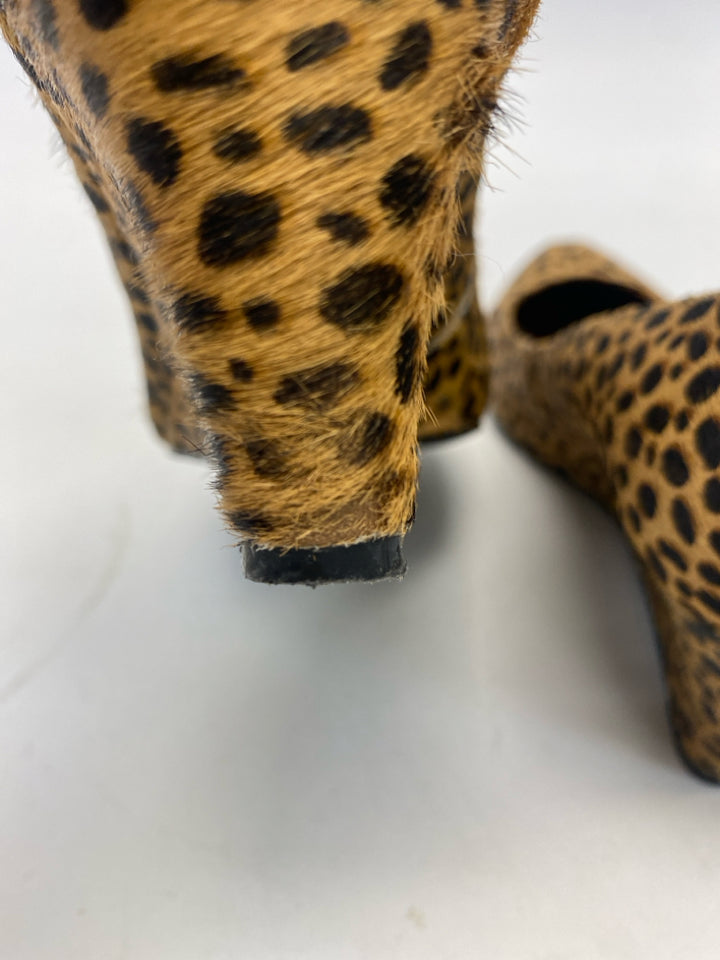 Johnston/Murphy US Shoe Size 8 Tan/Brown Animal Print Heels