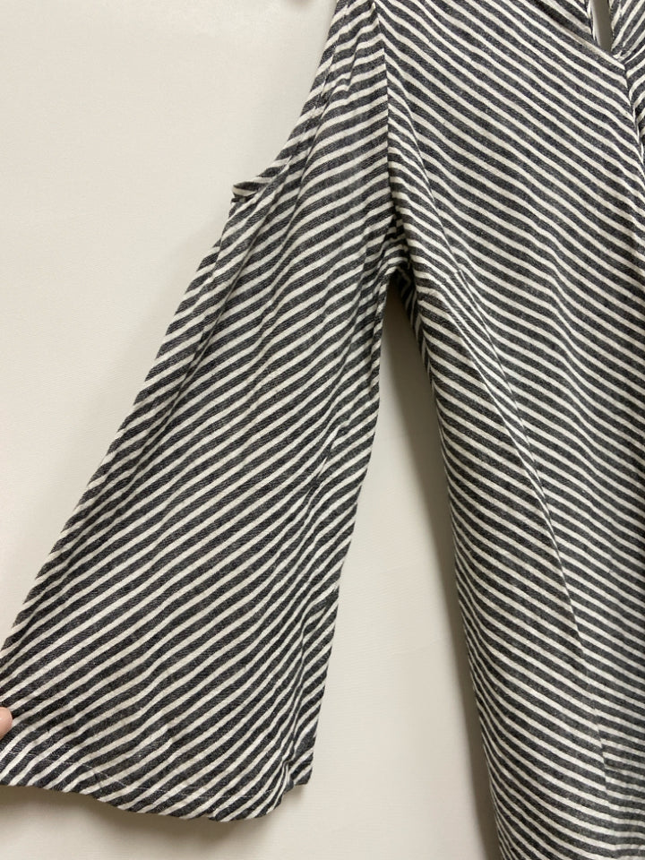 Soft Surroundings Size M Charcoal White Stripes Cold Shoulder Ladies Top