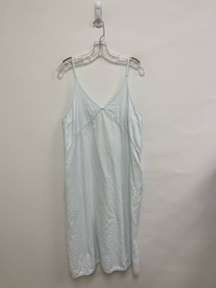 Size L Pale Blue Sleeveless Ladies Dress