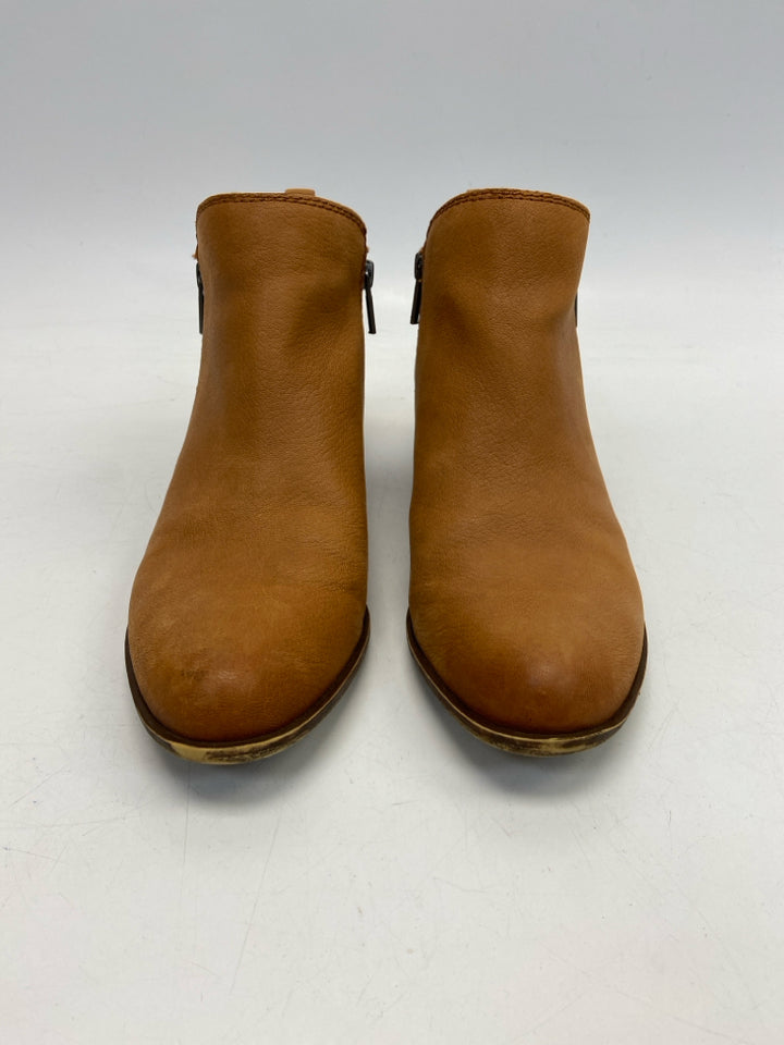 Lucky Brand  Size 10 Camel Zipper Leather Boots