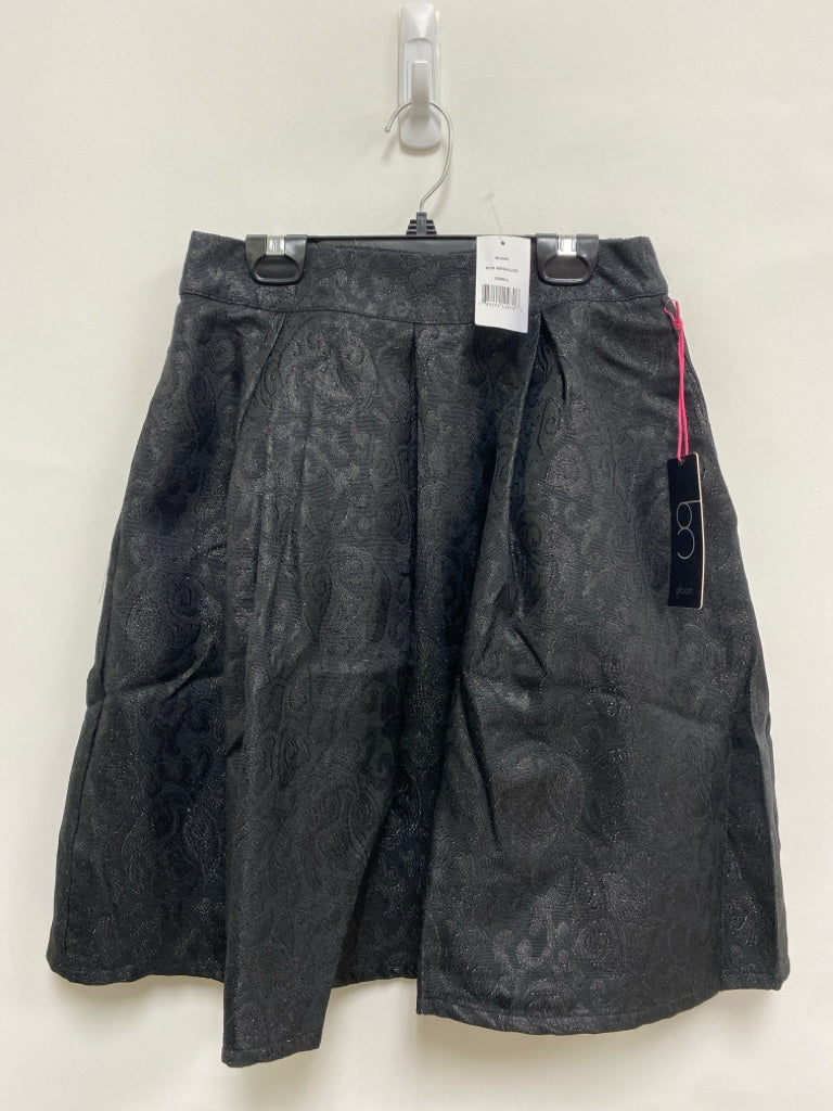 NWT Size XS Black Shimmery Ladies Skirt