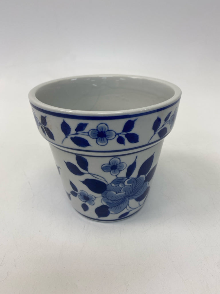 White Blue Flowers Planter