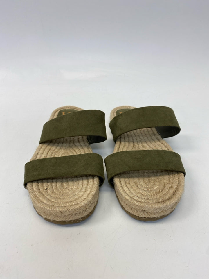 Haute Hippie  Size 10 Green Sandals