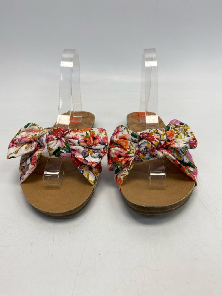 Blowfish  Size 9.5 Multi-Color Flower(s) Sandals