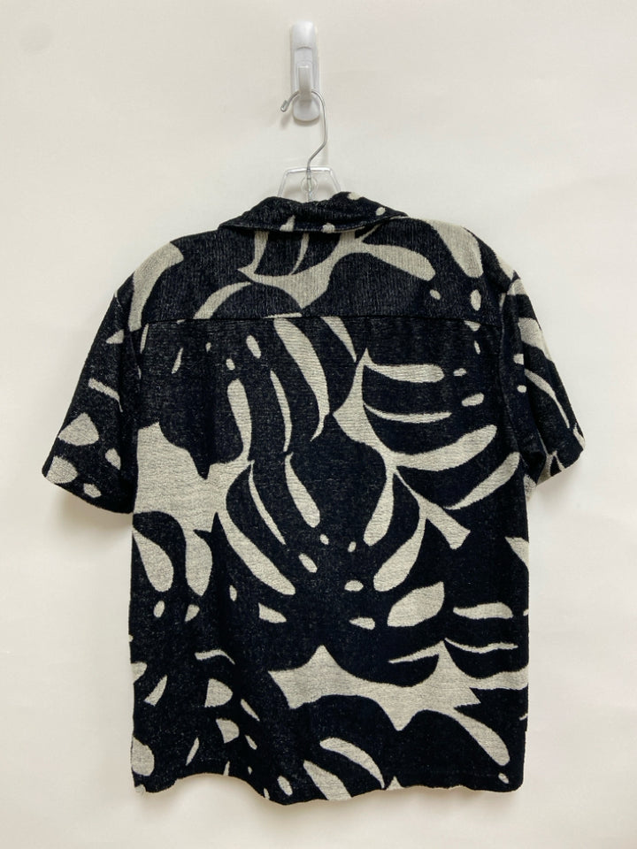H&amp;M Size S Black White Print Ladies 2pc Shorts