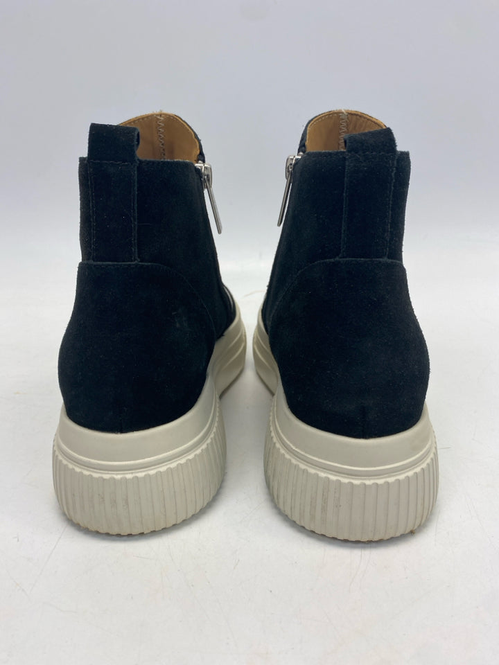 J/Slides US Size 10 Black Suede Sneakers