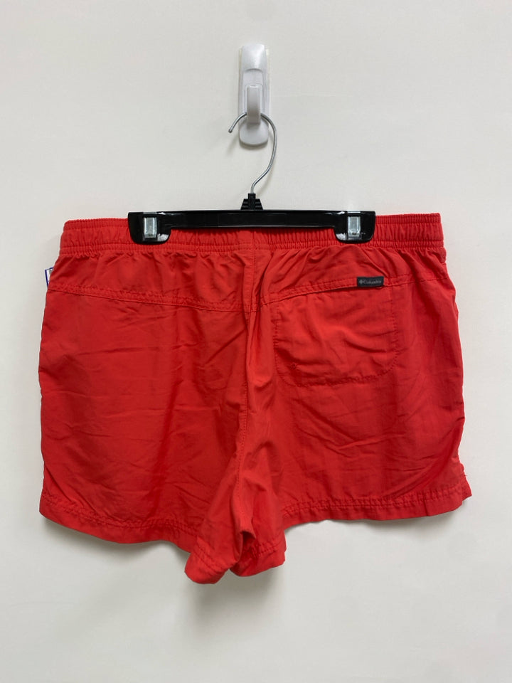 Columbia Size M Red Pull-on Ladies Shorts