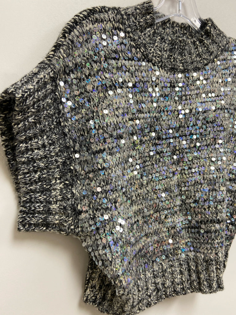Size S Gray Black Sequins Short Sleeve Ladies Sweater