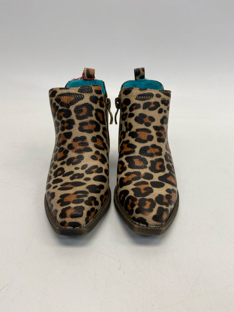 NWT Ariat SIZE 5 Lil&
