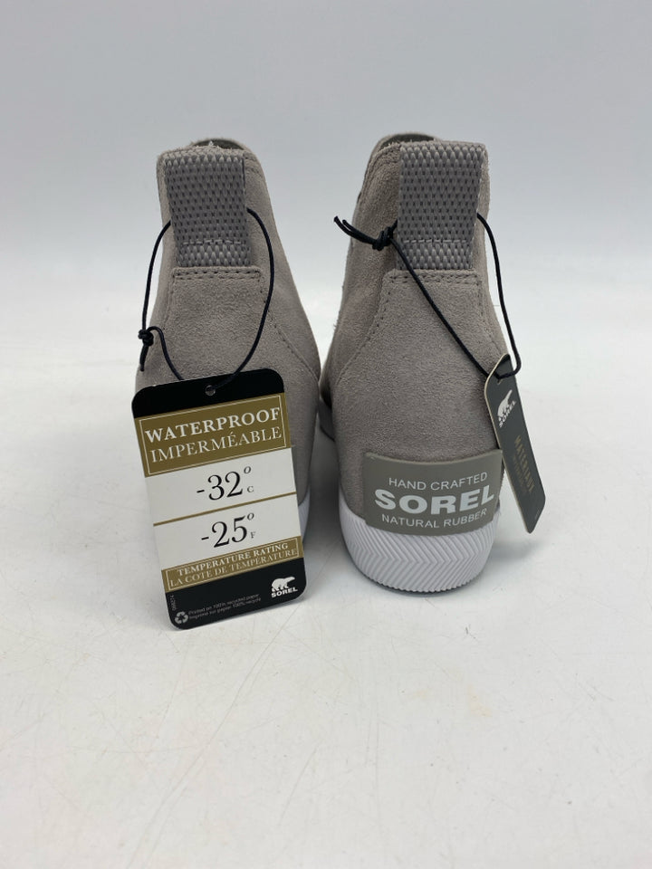 NWT Sorel  Size 9 Gray Sneakers