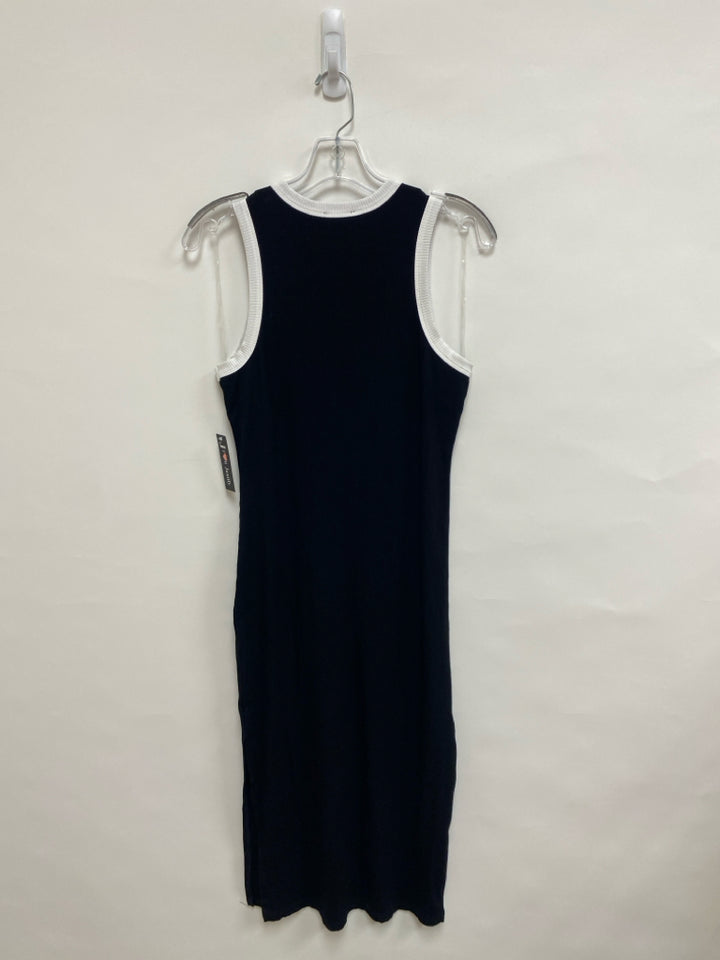 NWT J for Justify Size XL Black White Trimmed Sleeveless Ladies Dress