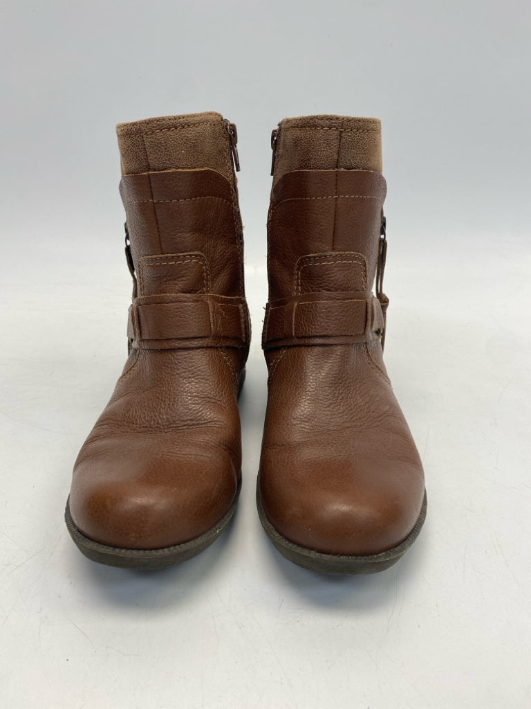 Clarks US Shoe Size 8.5 Brown Boots