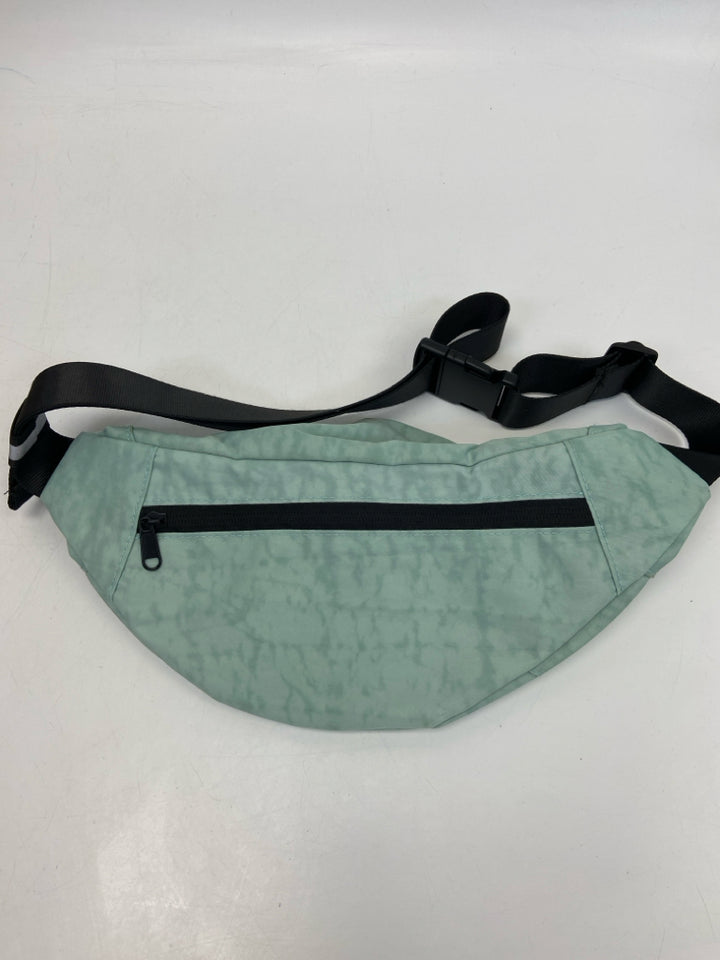 Green Belt Bag