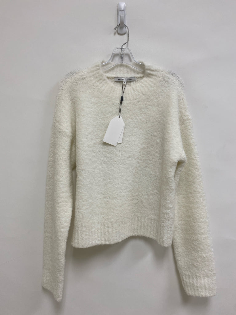 NWT English Factory Size M White Boucle Ladies Sweater
