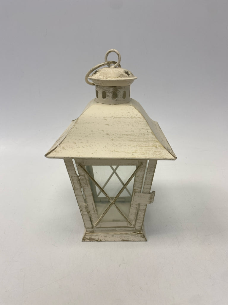 Cream Distressed Metal/Glass Lantern