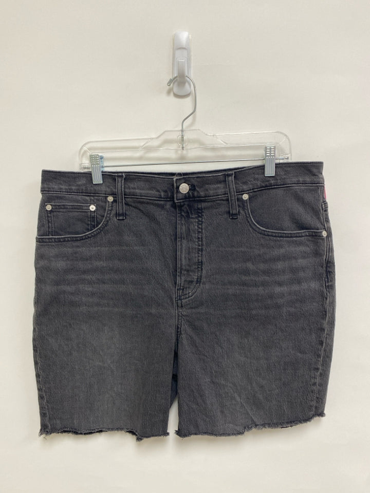 Madewell Size 32 Gray Denim Fringe Ladies Shorts