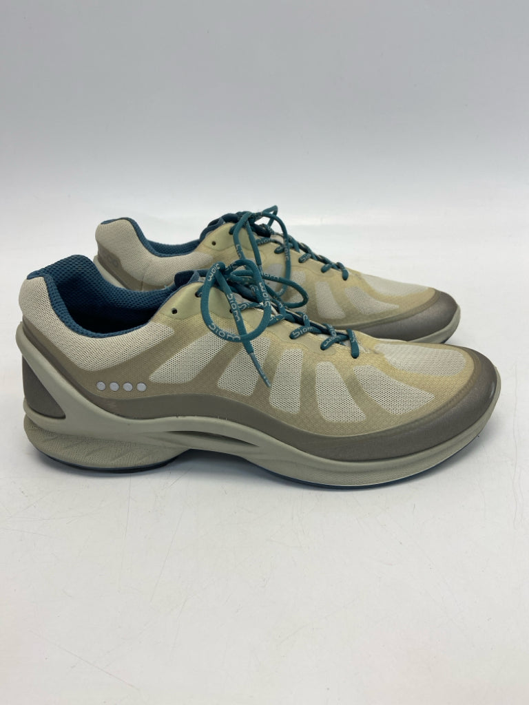 Ecco  Size 42 Cream/Tan Lace-up Sneakers
