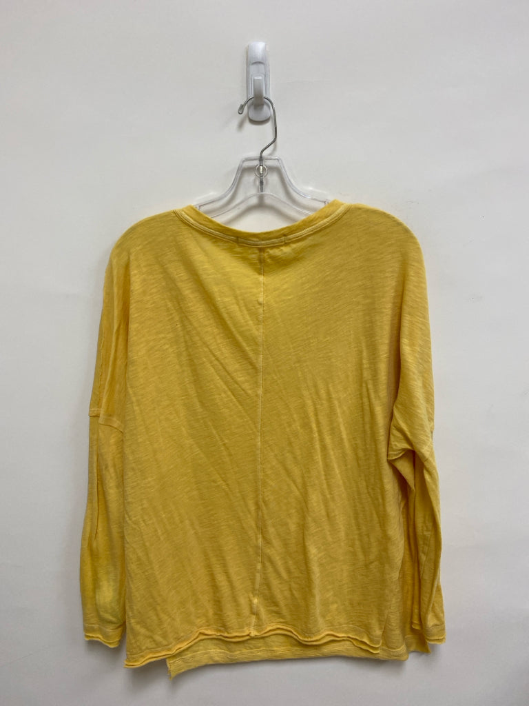 We The Free Size XS Yellow Long Sleeve Tee Ladies Top