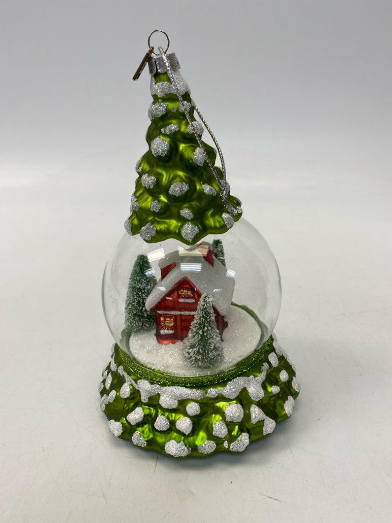 Green/White Red Ornaments