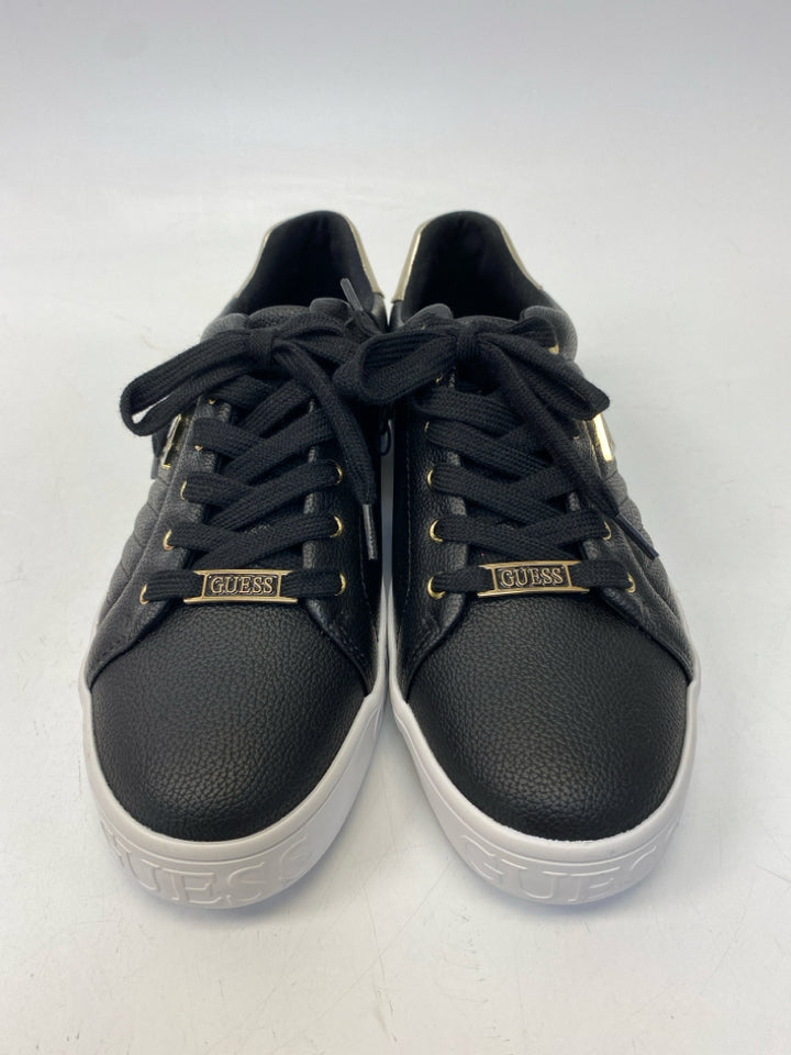 NWOT Guess US Shoe Size 11 Black Lace-up Sneakers