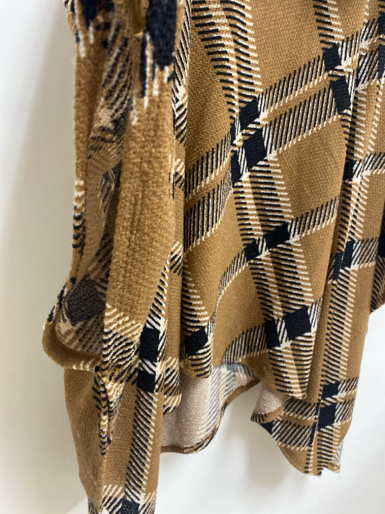 NWT Size L Brown Black/White Plaid Poncho Ladies Sweater