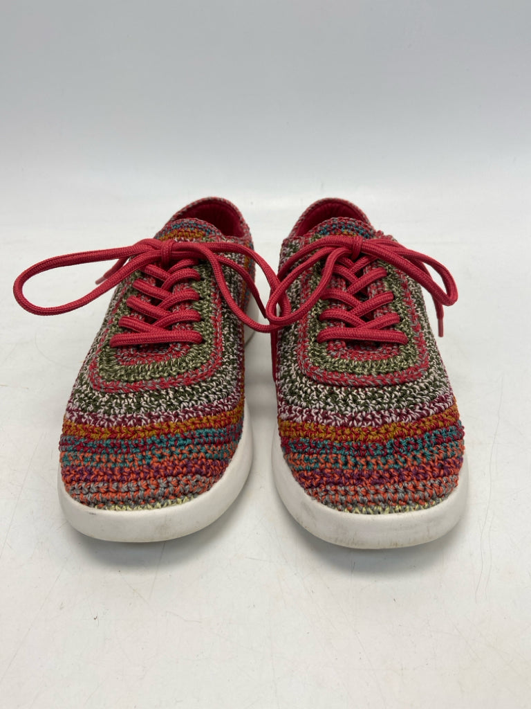 Sak  Size 8 Red Multi-Color Lace-up Knit Sneakers