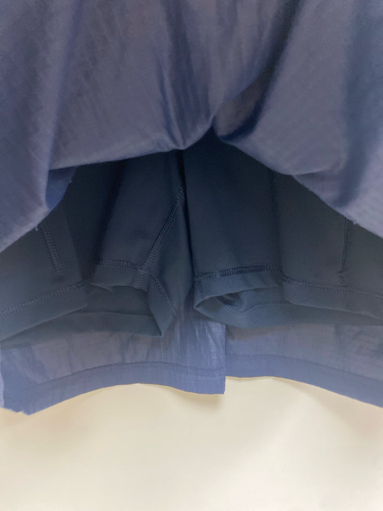 North Face Size S Navy Cargo Ladies Skort