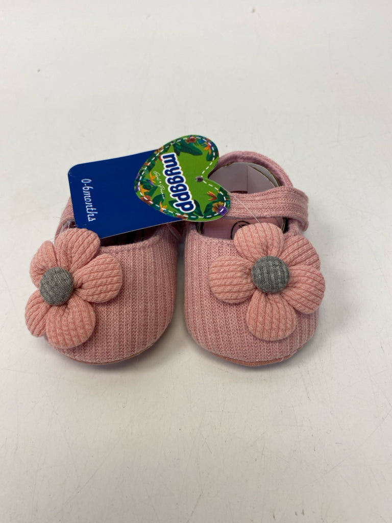 NWT myggpp SIZE 0-6M Pink Gray Flowers Girl&