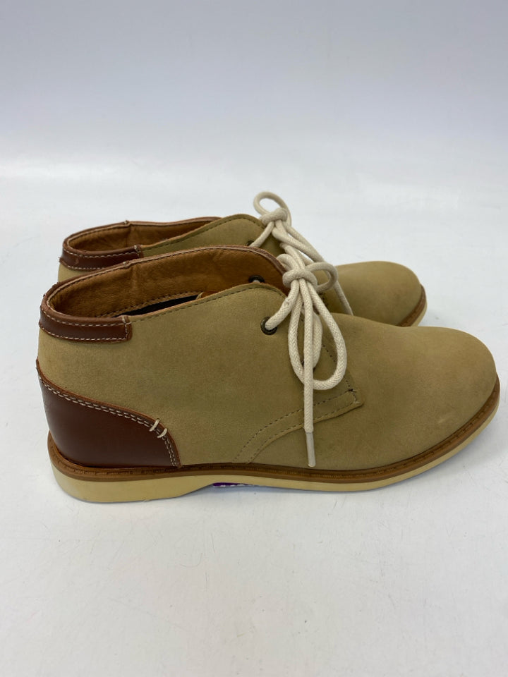 SIZE 3 Camel Brown Lace-Up Boy&