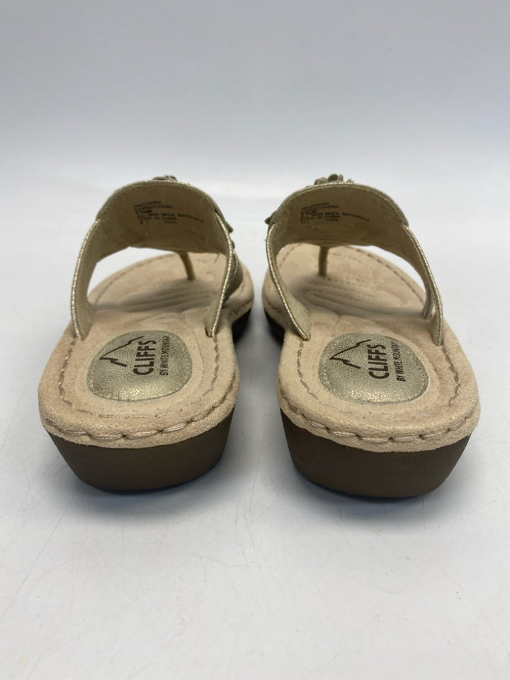 White Mountain  Size 7.5 Pale Gold Sandals