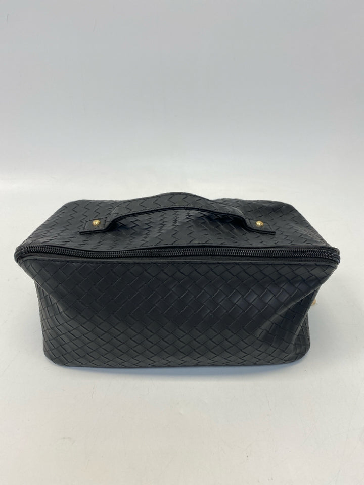 Black Woven Make-up Bag