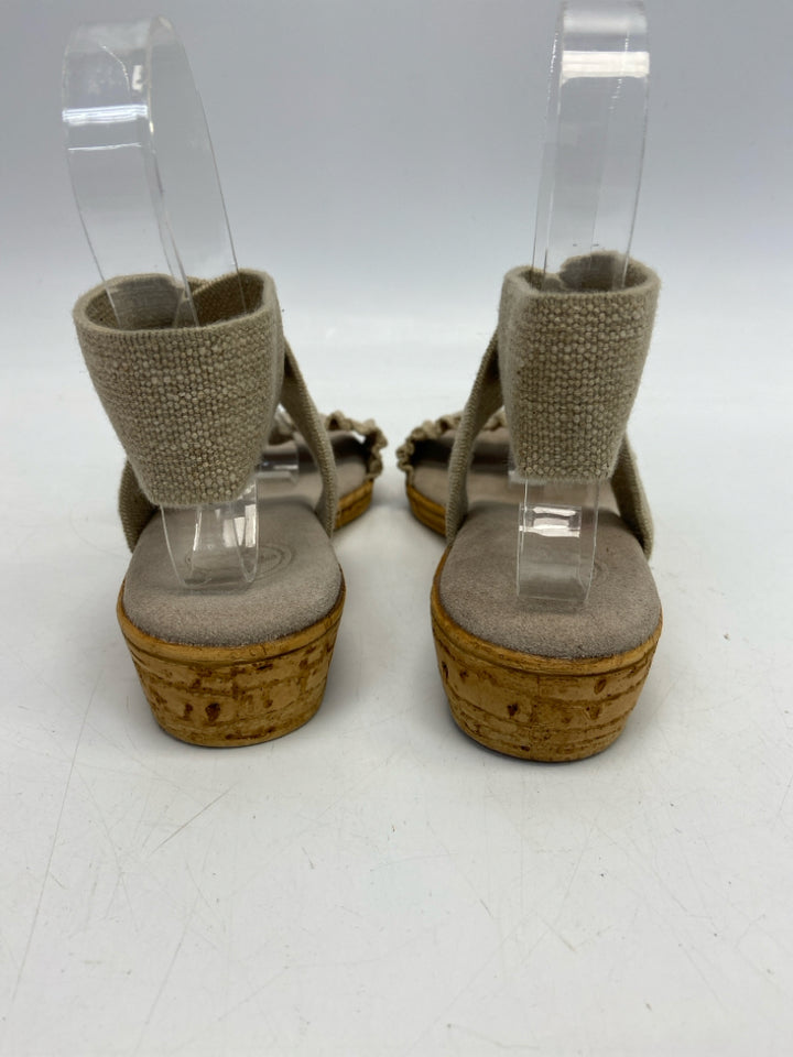 Charleston Shoe Co  Size 7 Brown Ruffles Sandals