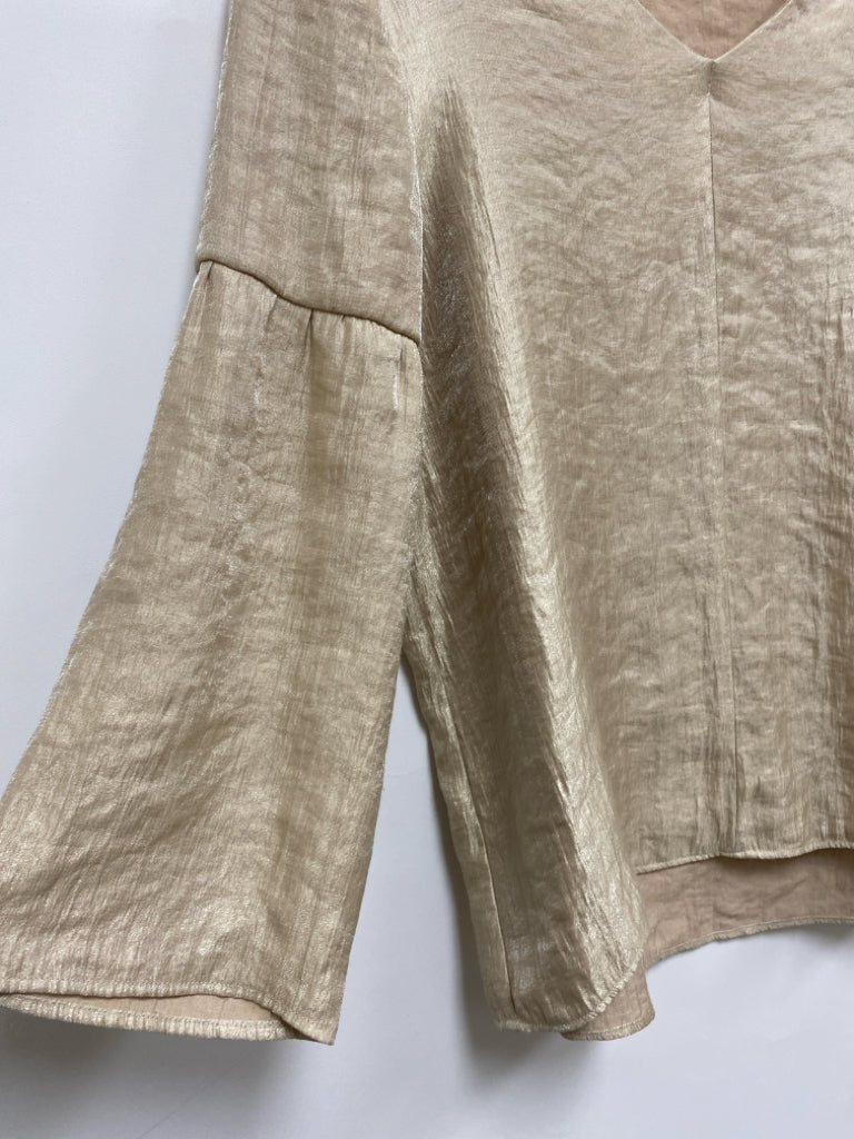 VILAGALLO Size 44 Champagne Ladies Top