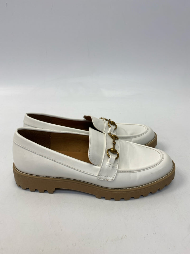 a new day  Size 7.5 White Gold Accent(s) Flats
