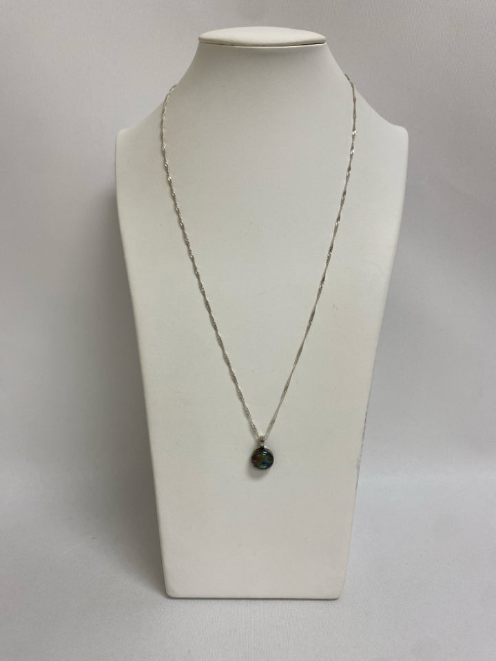 Multi Color Iridescent Circles Necklace