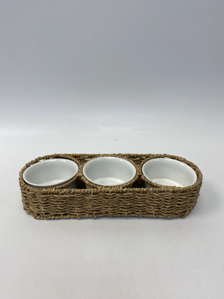 White Natural Seagrass Bakeware