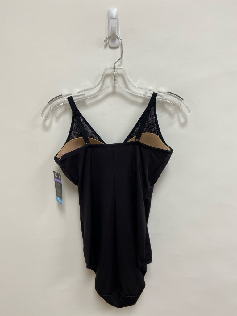 NWT BALI Size 34 Gray Lace Ladies Misc. Lingerie