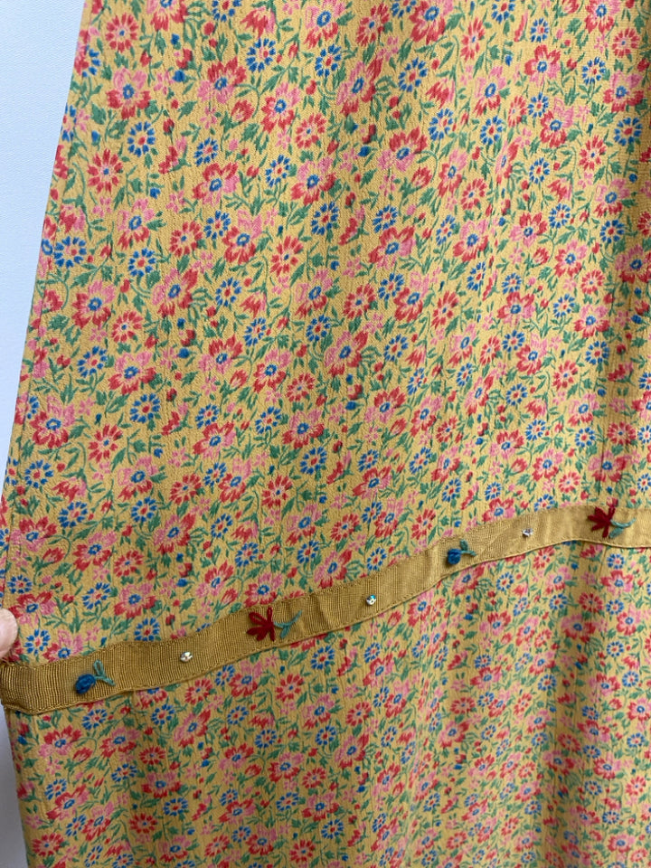 Size S Tan Red/Green Flowers Sleeveless Ladies Dress