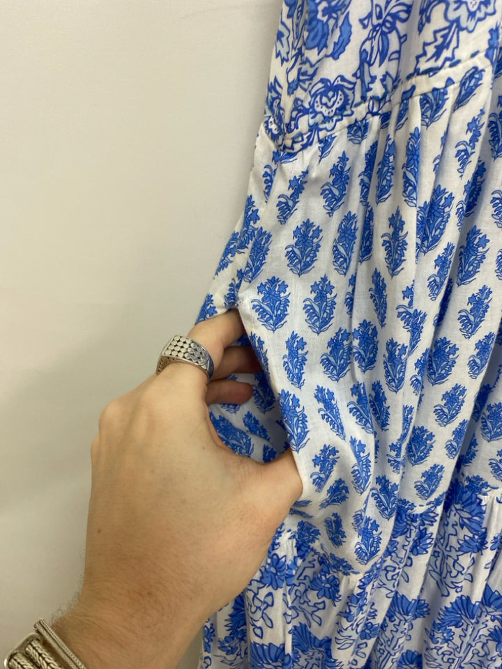 Size XL White Blue Assorted Print Sleeveless Cotton Ladies Dress