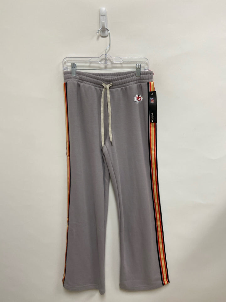 NWT Size M Gray Red/Black Trimmed Ladies Sweatpant