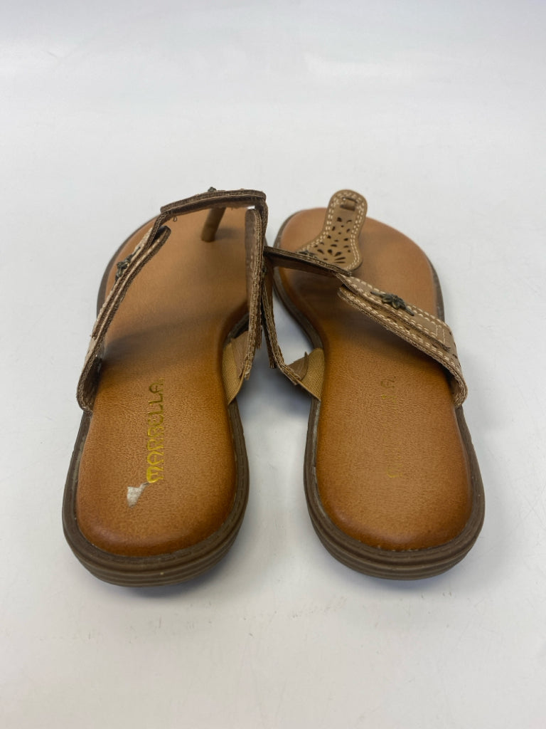 Size 9 Brown Perforated Sandals