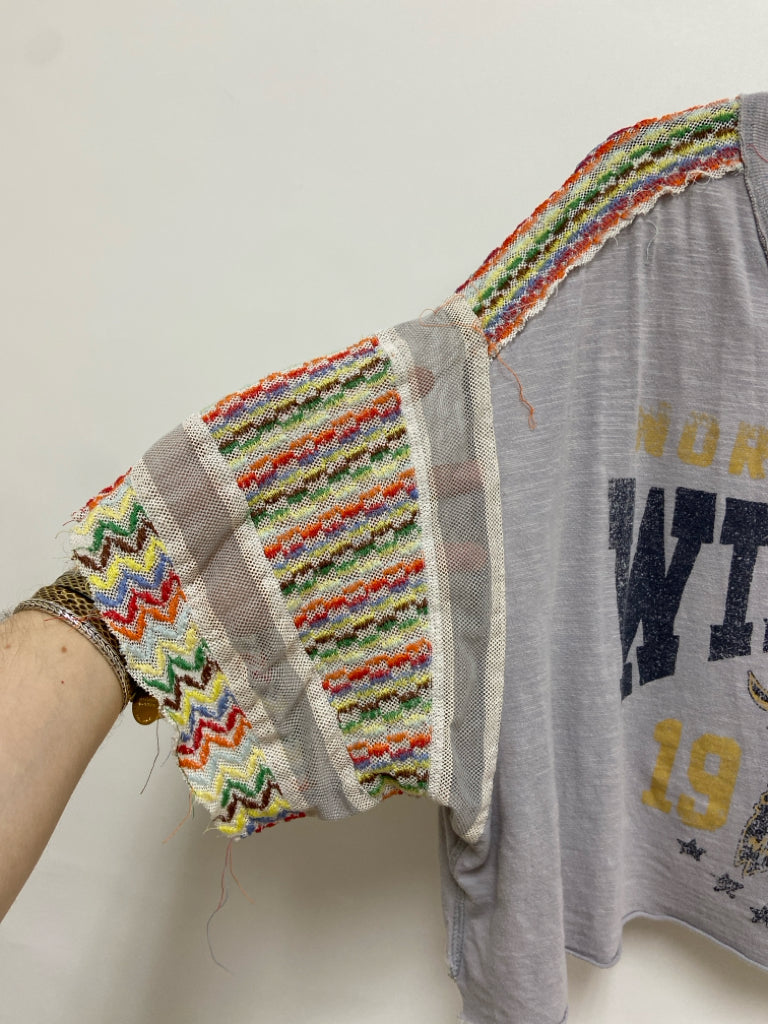 We The Free Size S Gray Multi Color Cropped Ladies Top