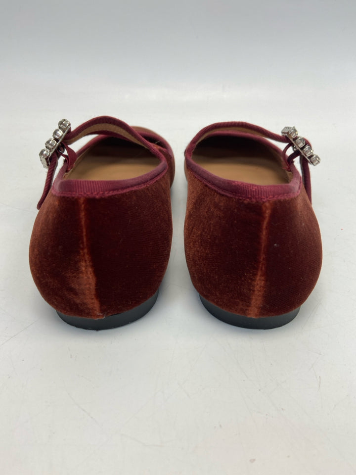 Bibi Lou  Size 38 Burgundy Velvet Flats