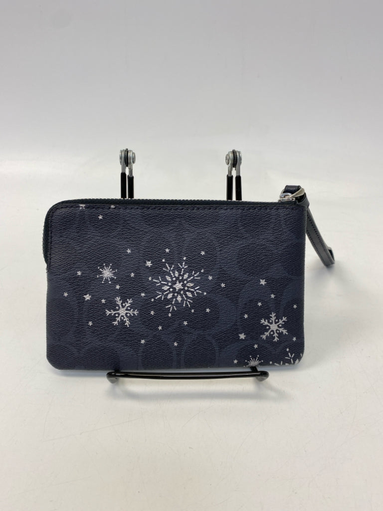 Coach Navy Silver Snowflake(s) Corner Zip Wristlet C1862