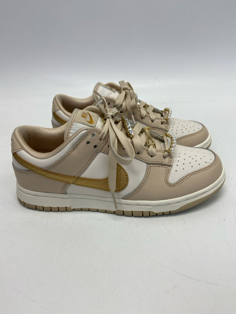Nike  Size 7 Dunk Low Phantom Metallic Sneaker