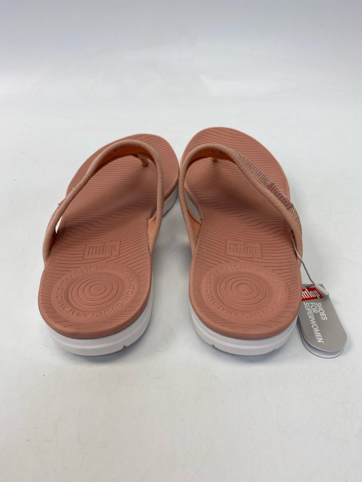 NWT Fit Flop  Size 9 Dusty Pink Shimmery Knit Sandals
