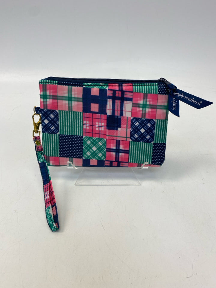 Simply Sterling Pink Blue Plaid Wristlet